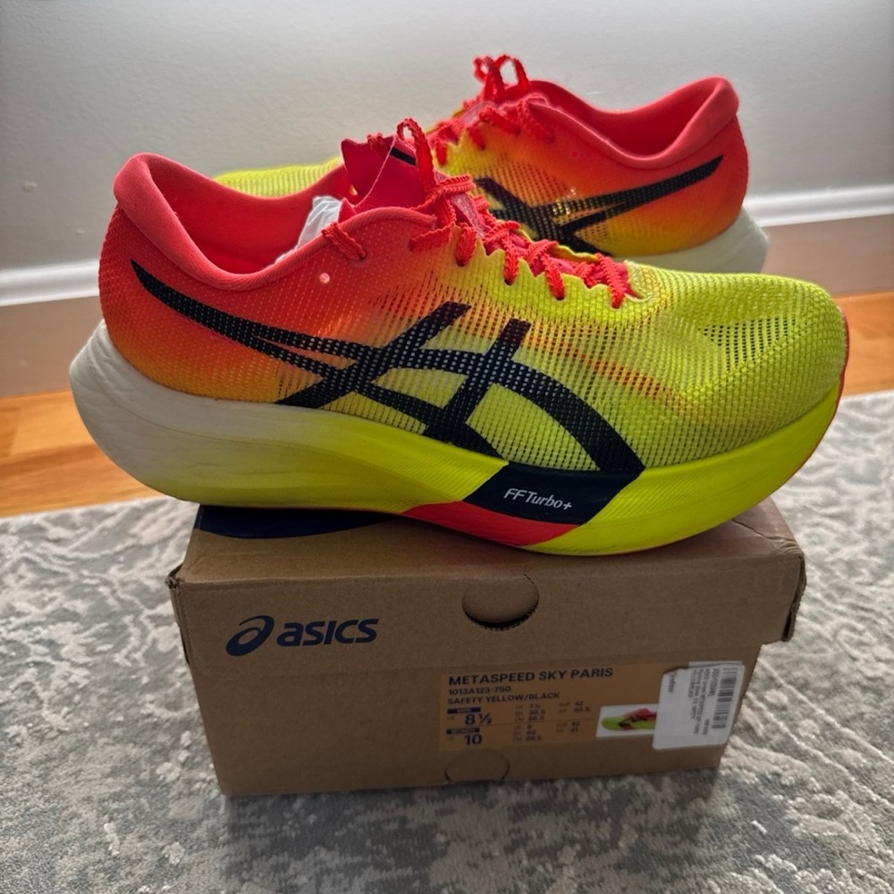 ASICSMeta speed Sky Paris Running Shoes - Yellow and Red 8.5 M/ 10W